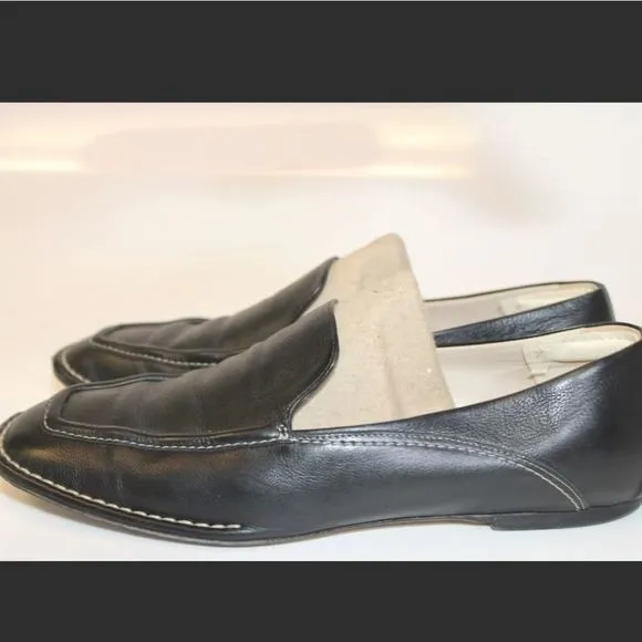 Tod's Leather Apron Toe Driving Loafers Italy flats stitching Luxury