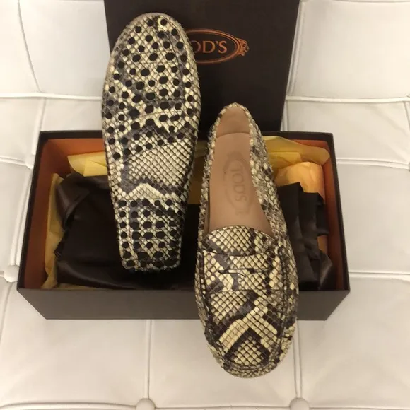 Tod’s snakeskin loafers
