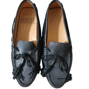 Tod's Women's Black Leather Loafers Driving Moccasins size 6.5