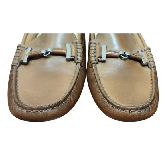 TOD’S Women's  Driving Loafers Brown Size EU 37.5US 7.5 Silver Hardware Slip-on.