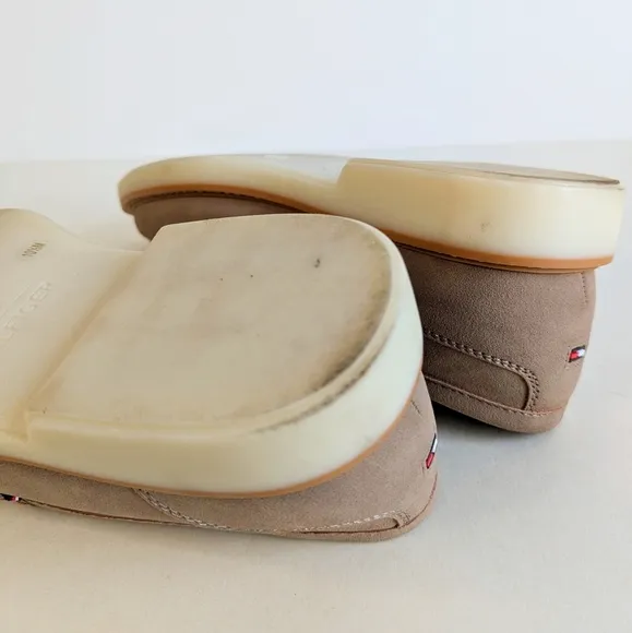 Tommy Hilfiger Cushioned Sector Round Toe Platform Penny Loafer Camel 10½
