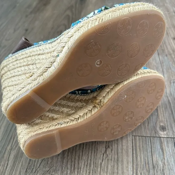 Tory Burch Frog &amp; Lilypad Print Espadrilles Size 9
