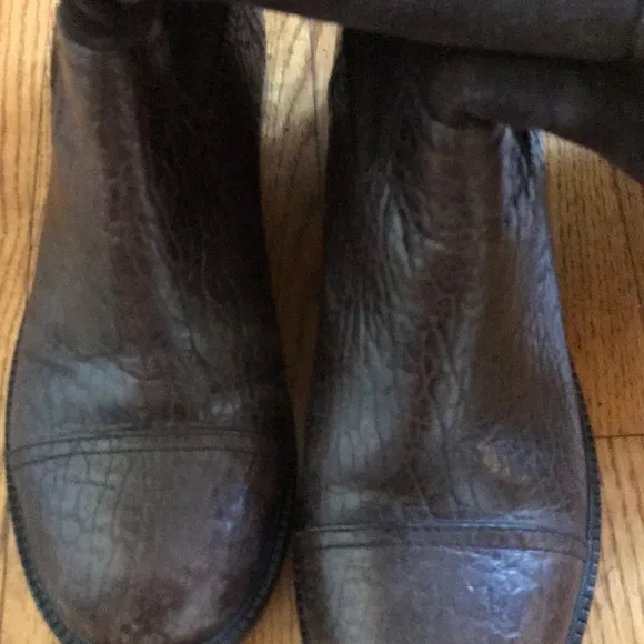 Tory Burch Gold LOGO Brown Suede &amp; Leather Boots