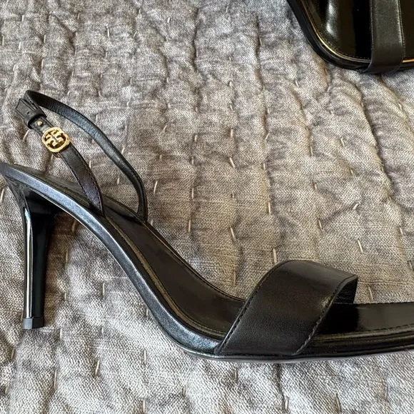 Tory Burch Holly 2 Black Leather Silver Emblem Slingback Heels Sandals S…