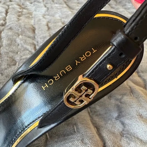Tory Burch Holly 2 Black Leather Silver Emblem Slingback Heels Sandals S…