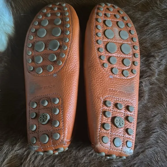 Tory Burch Kendrick driving loafers  Size 8