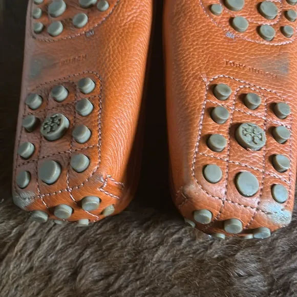 Tory Burch Kendrick driving loafers  Size 8