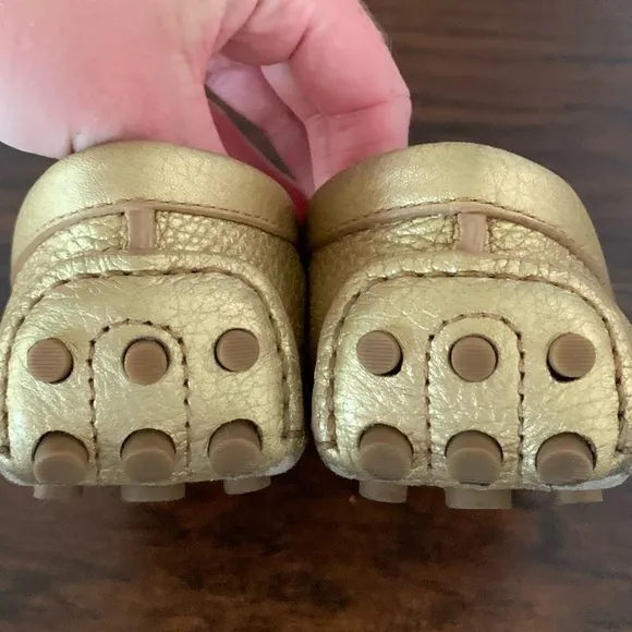 Tory Burch Kendrick Gold Leather Drivers Loafers
