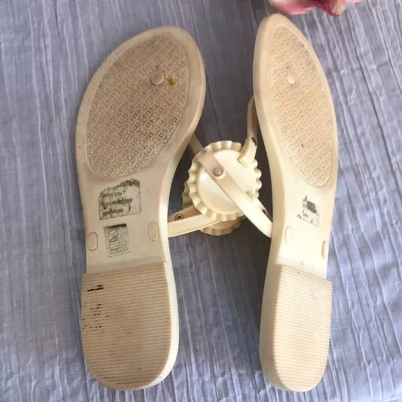 TORY BURCH Melody Pearl large MILER pearlesque size 9 pale yellow rubber sandals