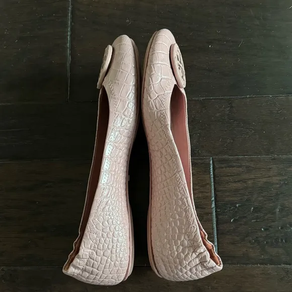 TORY BURCH Minnie Travel Flats - Croc Embossed - Rosa Pink - 9.5