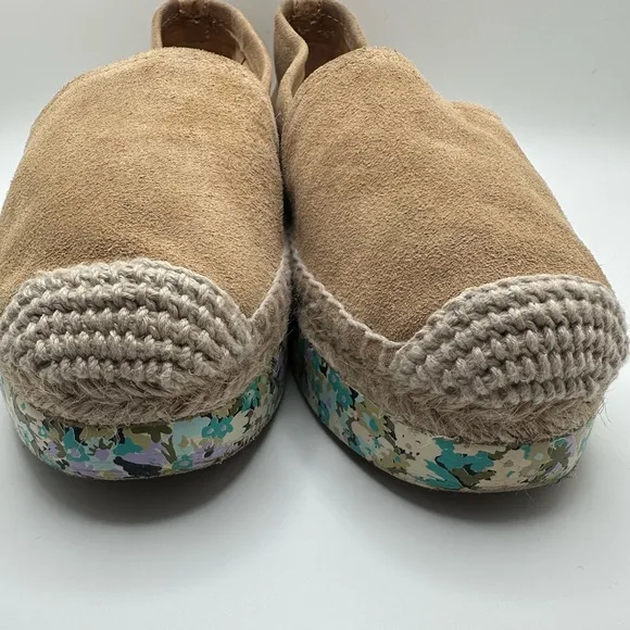 Tory Burch Tan Suede Espadrilles Wedge Size 7 EUC