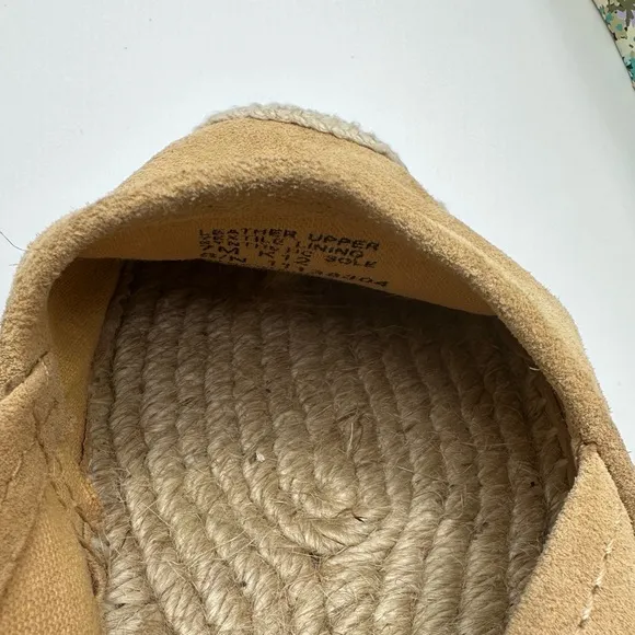 Tory Burch Tan Suede Espadrilles Wedge Size 7 EUC