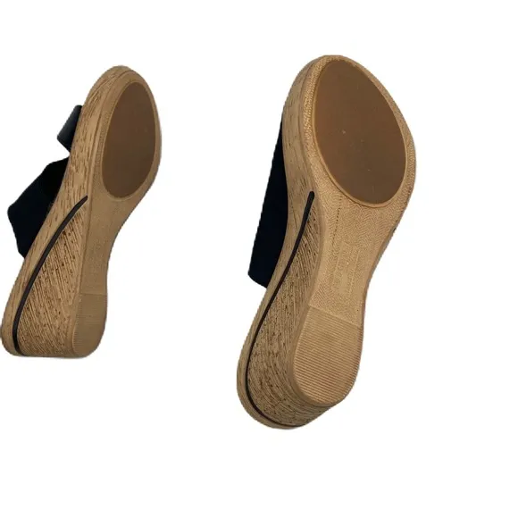 Tuscany Easy Street Women's Sandal Black vegan leather Stretch Size 9.5 WW