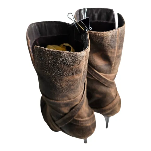 Two Lips Lattice Boot Size 10 M Mid Calf Boots