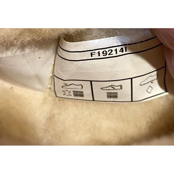 Ugg Australia Chestnut Shearling Lined Boots 1005803 Women's Sz 6 EUC