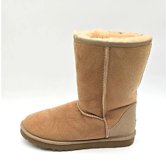 UGG Australia Women Classic Short‎ Boots Winter Snow Comfort Boots Womens 10