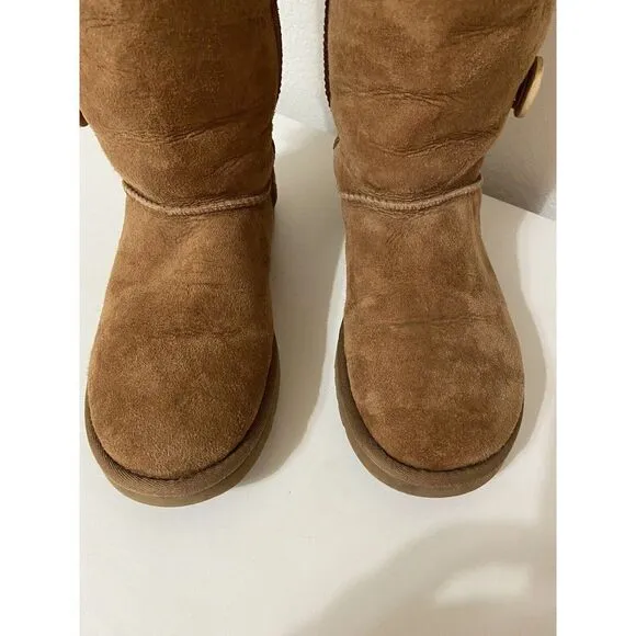 UGG Bailey Button Triplet Sheepskin Mid Calf Boots Chestnut Women's Size 6