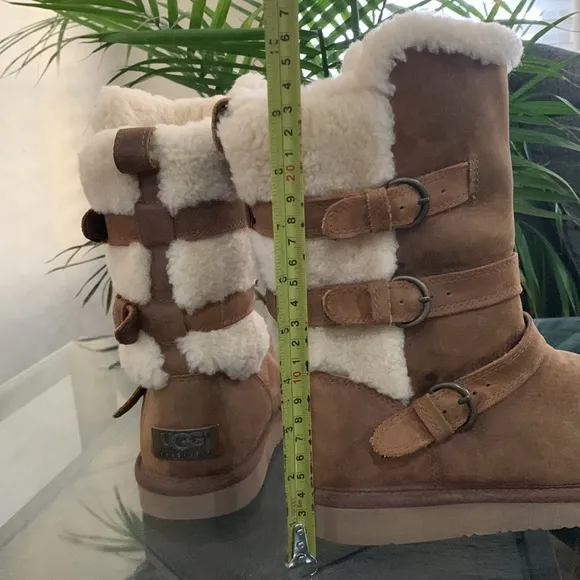 UGG Becket Boots Wool Lined Shearling Mid-Calf Moto 1005380