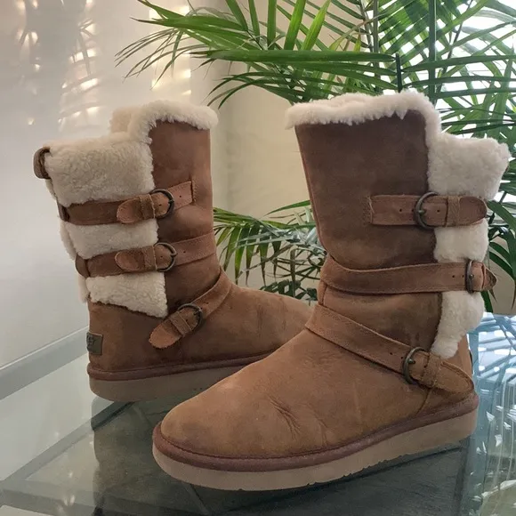UGG Becket Boots Wool Lined Shearling Mid-Calf Moto 1005380