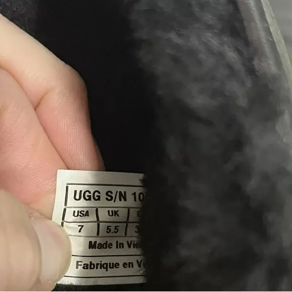 UGG Black Winter Boots with Furry Lining and Decorative Straps