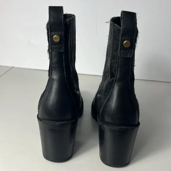 UGG camden Exotic black calf cow hair ankle boots women’s size 5