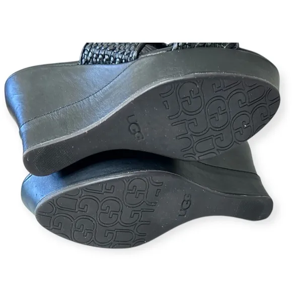 UGG Doha Black Woven Leather Wedge Platform Sandals Size 7 Women’s