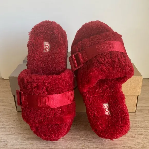 UGG Fluffita Slide Women Sandals Ribbon Red  - SZ 7