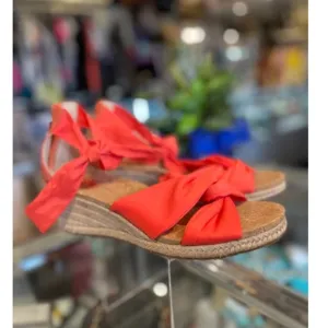 Ugg Sandals Shoe Size 8.5