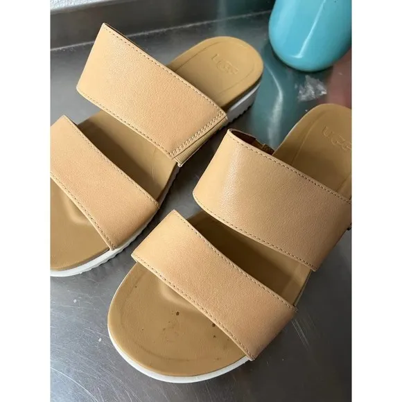 Ugg Tan Sandals