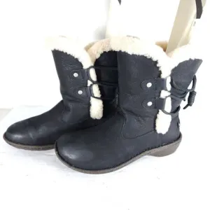 UGG Women's Akadia US 7 Black Leather Sheepskin Shearling Mid Calf Winter Boots