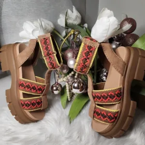 UGG Women's Ashton Heritage Braid Sandal Size9 New