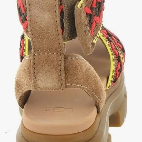 UGG Women's Ashton Heritage Braid Sandal Size9 New