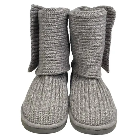 UGG Women’s Grey Knit Cardy 5819 Pull On Winter Boot Size US 8