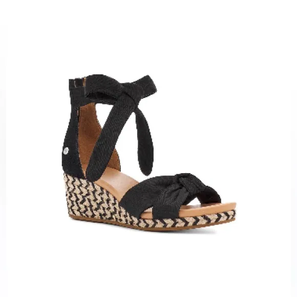 Ugg Yarrow Espadrilles Wedge Sandals Black Canvas &amp; Leather Women’s Size 9.5