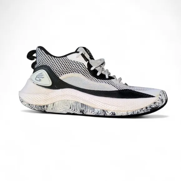 Under Armour Curry 3Z5 Basketball Sneakers Black White Size 6