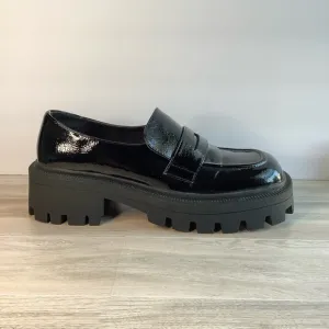 URBAN OUTFITTERS Chunky Platform Penny Loafers Lug Streetwear Creepers Black 10