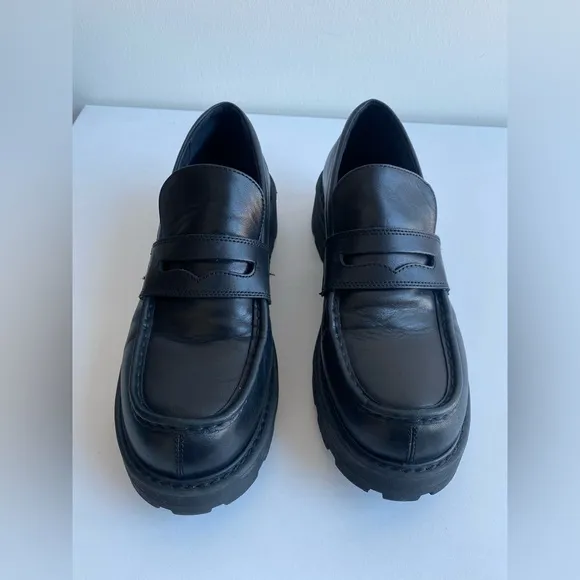 Vagabond Cosmo Chunky Platform Penny Loafer Size 11 Black