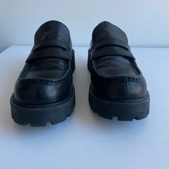 Vagabond Cosmo Chunky Platform Penny Loafer Size 11 Black