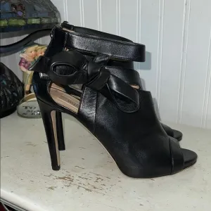 Valentino Garavani  Women's Black High Heels peep toe size 40