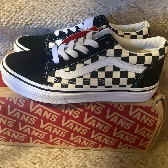Vans Classic Old Skool Black &amp; White Checkerboard Suede &amp; Canvas Sneakers