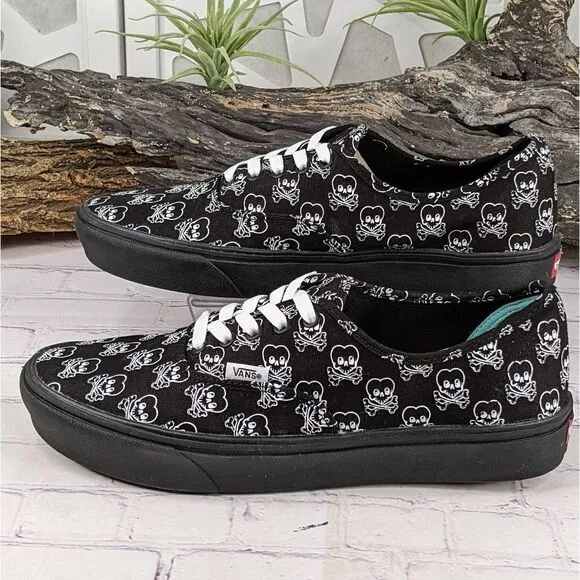 Vans ComfyCush Authentic &quot;Cold Hearted&quot; Sneakers Skate Shoes