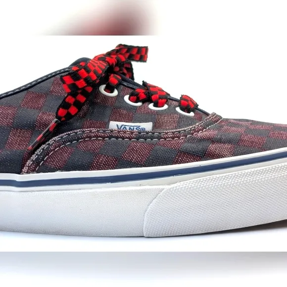 Vans Doren Red and Black Checkerboard With Checkered Shoelaces Men 10.5 Women 12
