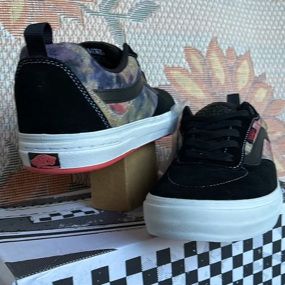 Vans Kyle WalkerTie-Dye Terry Black/MultiVN0A5JIEBML8.5 Men’s sneakers