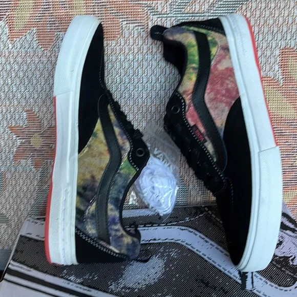 Vans Kyle WalkerTie-Dye Terry Black/MultiVN0A5JIEBML8.5 Men’s sneakers