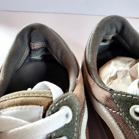 Vans Men's Olive and Brown Sneakers Gilbert Crocket Size 9.5