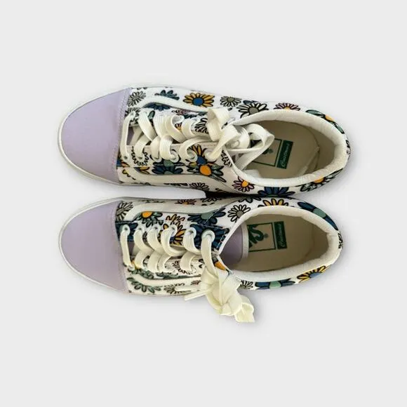 Vans Off The Wall Low Top Sneakers in White/Purple Floral Print, Size 7