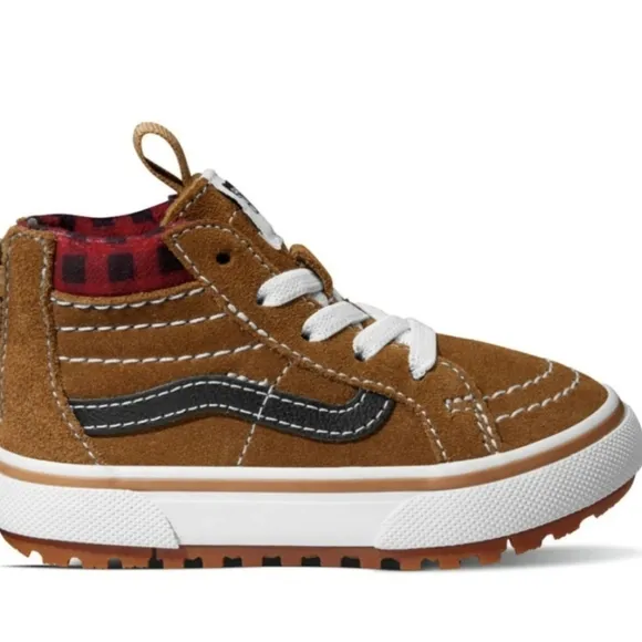 VANS Sk8-Hi Zip MTE Sneakers sz 3 NWT