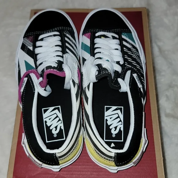 Vans Slip On Cap 'Juxtapoze Pack' Multicolor Sneaker Shoes Size Women 7 Men 5.5