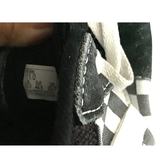 Vans Unisex Checkered Old Skool Sneakers Black/White Size 11