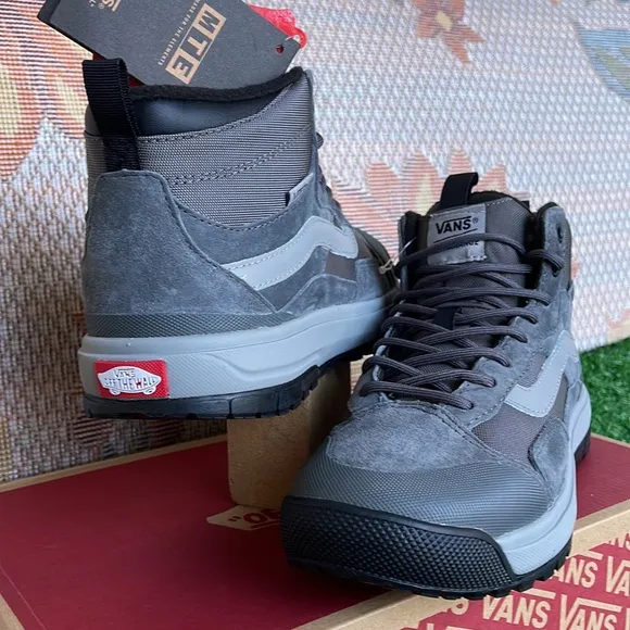 Vans WMNS Ultrarange ExoPewterVN0ASKS5PWTBoots, Sneakers, Hiking Athletic